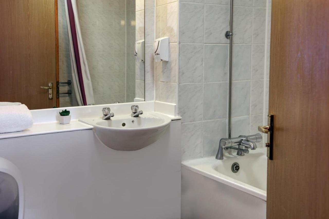 Plaza Chorley; Sure Hotel Collection By Best Western Chorley  Zewnętrze zdjęcie